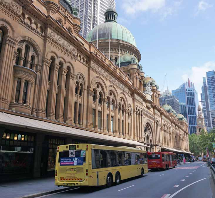 Hillsbus Volgren CR228L Scania K310UB 9517 K280UB 9868 Metrobus